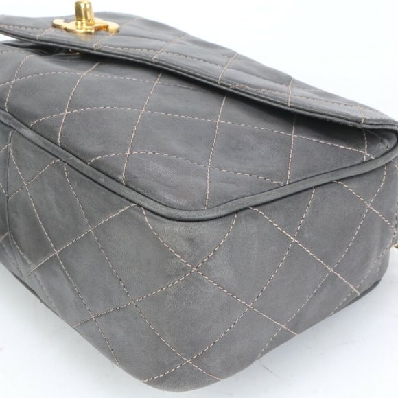 Chanel Matelasse Shoulder Bag for Women with Guarantee, Serial Number, and Bo... - Picture 7 of 14